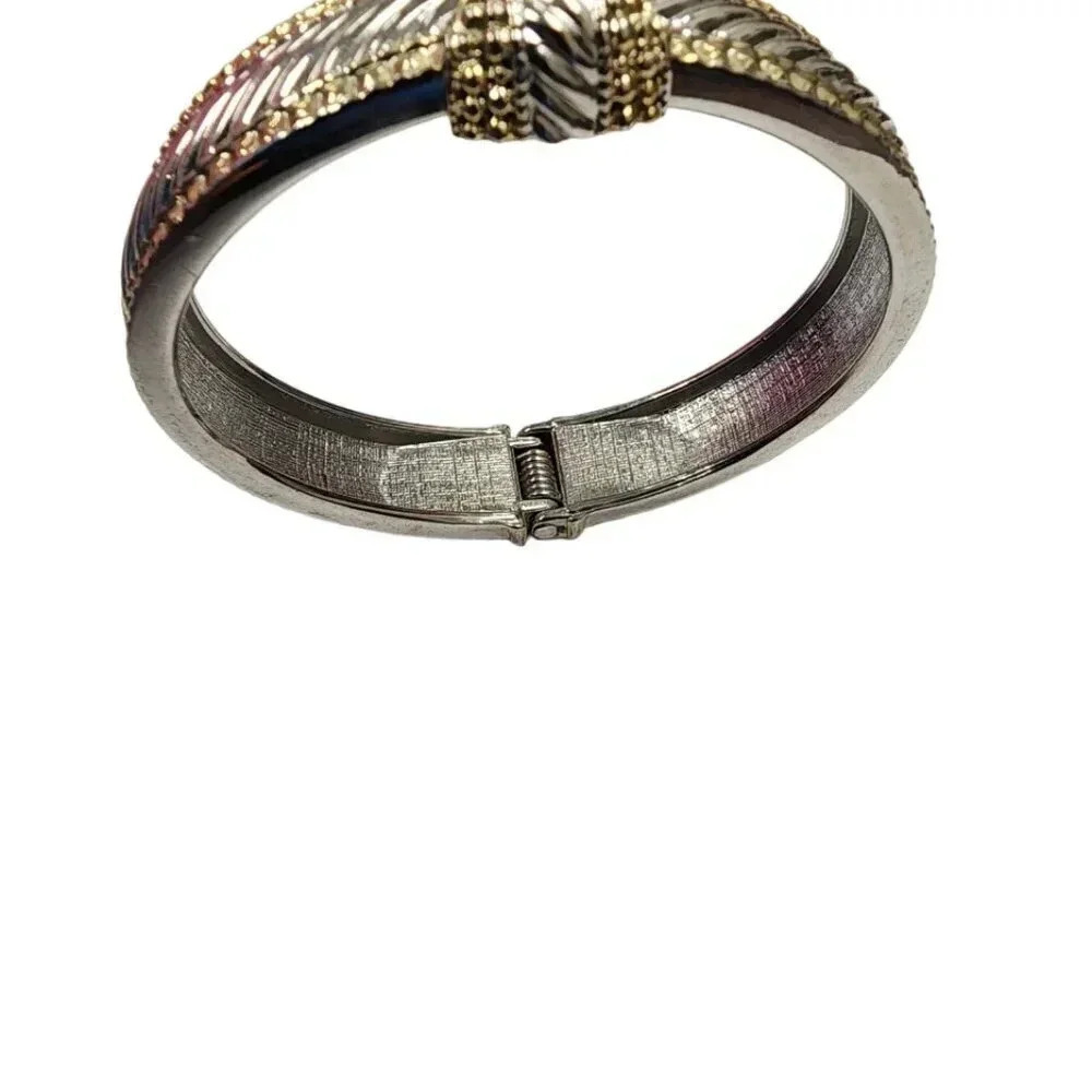 Vintage Spiral Hinged Engraved Hinged Bangle Bracelet Silver Tone - Picture 3 of 4